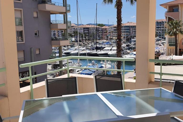 Duplex Port Frejus 5’ plage et commerces - B&B Fréjus