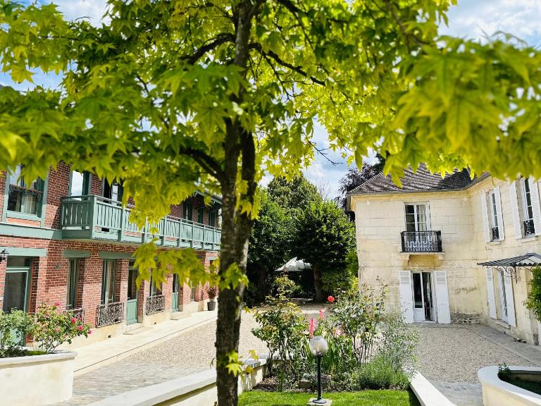 LA DEMEURE - B&B Précy-sur-Oise