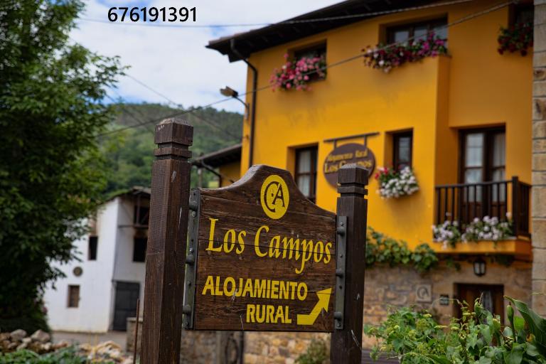 Casa Rural Los campos - Chambres d'hôtes Corao