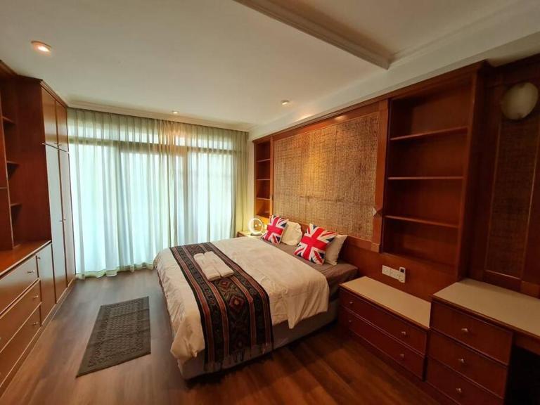 Riverbank Suites Waterfront River View Walk to Old Town A2 - B&B Kuching