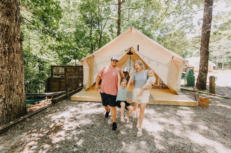 Timberline Glamping at Amicalola Falls - Chambres d'hôtes Dawsonville