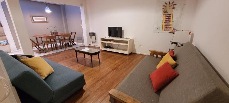 Departamento amplio, céntrico y tranquilo en PB - B&B Mendoza