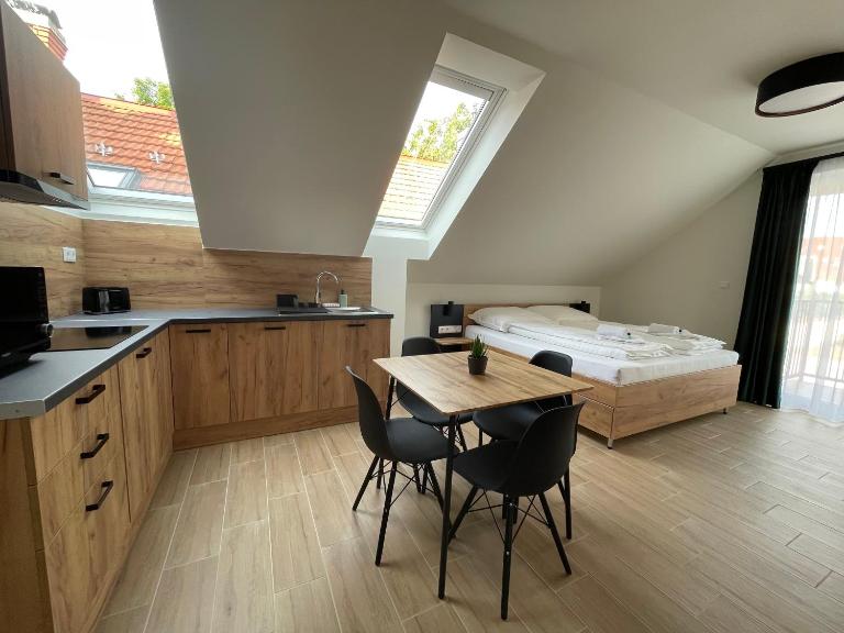 Rezidex Apartmanház - Ferienwohnung Szegedin