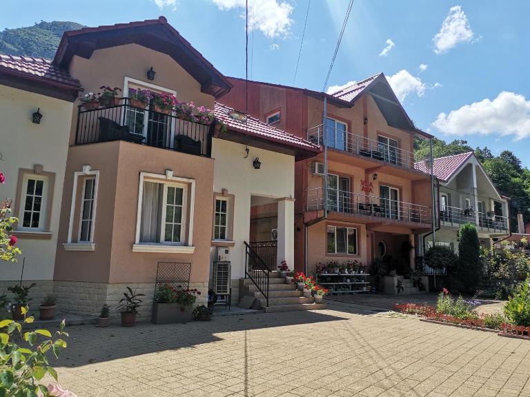 VILA ANA - B&B Băile Herculane