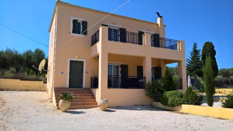 Villa Fengaraki - Bed and Breakfast Livádi
