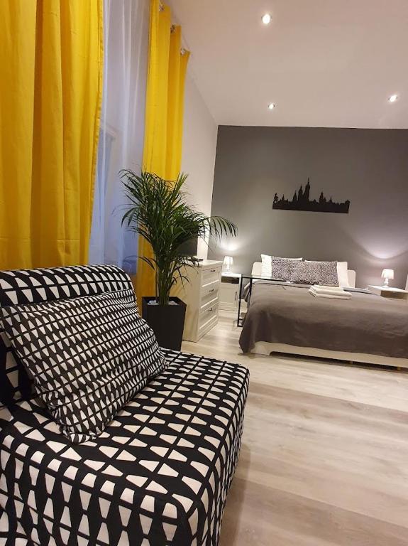 L-2 Kraków Center Studio O&P ApartFamily - Ferienwohnung Krakau