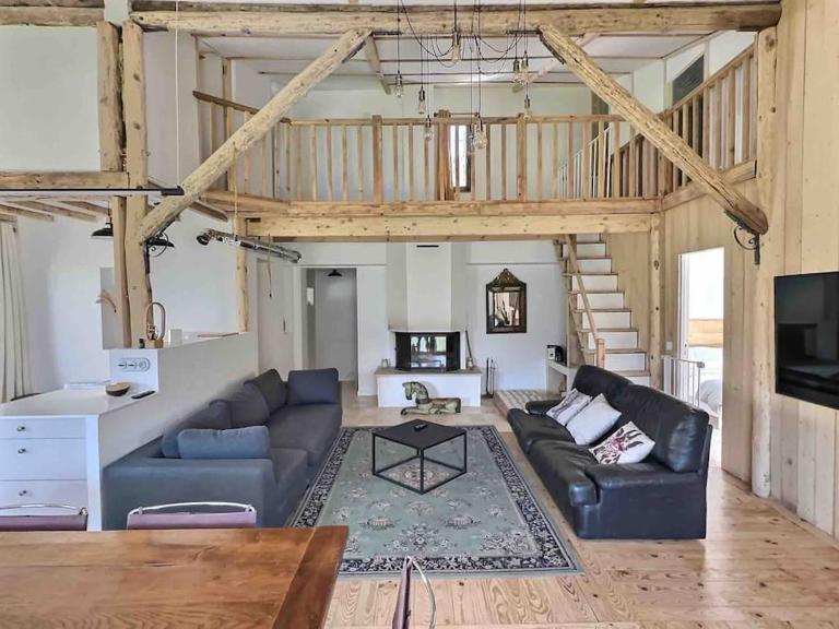 Le Nid des Amis -Villa, jardin, vue à la montagne - Bed and Breakfast Saint-Auban