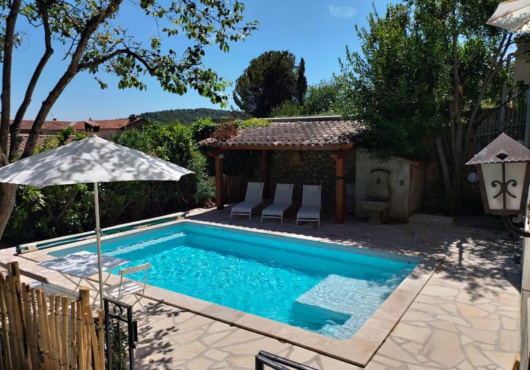 Maison Seillans les Fontaines - Piscine chauffée - B&B Seillans
