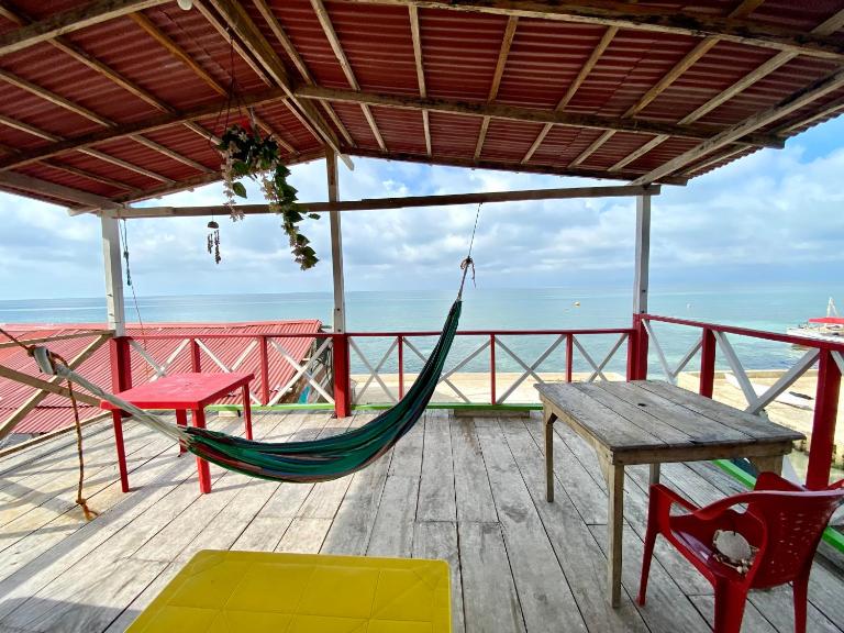 Hostal Paraiso - B&B Almagra