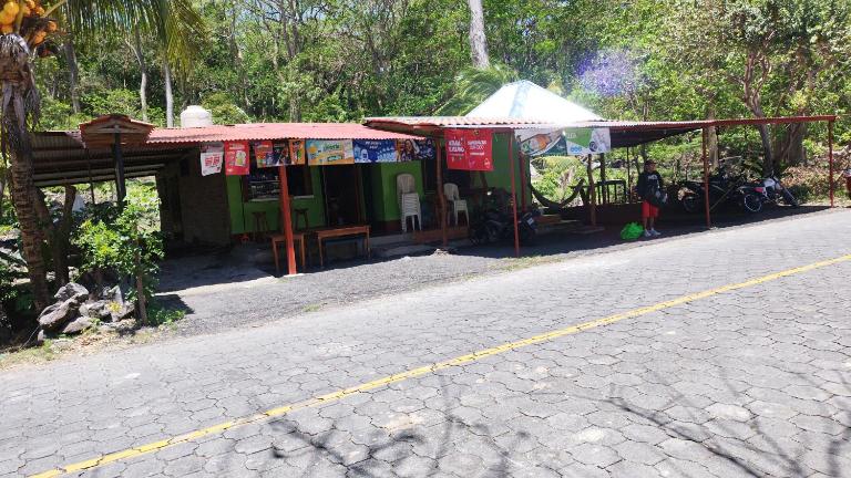 Hostal Inculta - Bed and Breakfast Santo Domingo
