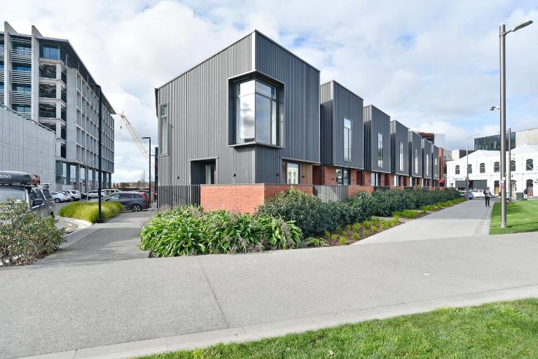 Central City Stay – Walk Everywhere Free Carpark - Lichfield Apartment - B&B Christchurch