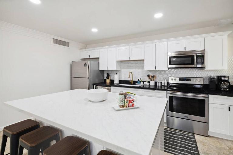 Home 8 Minutes to Old Town Scottsdale - B&B Scottsdale