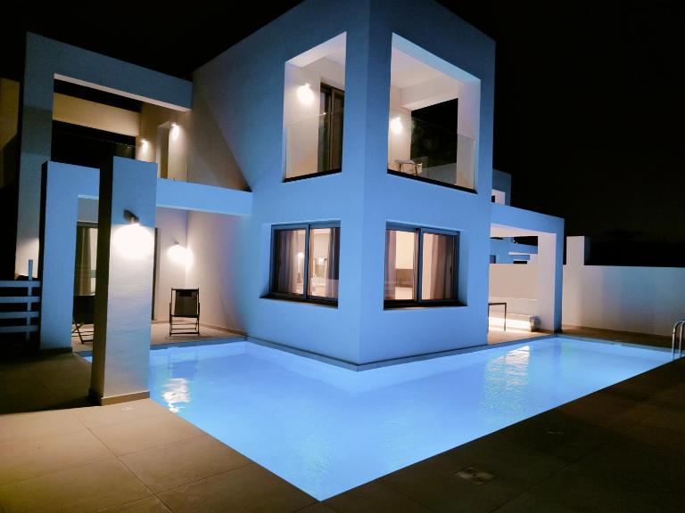 Alpha Villas - B&B Gennadi