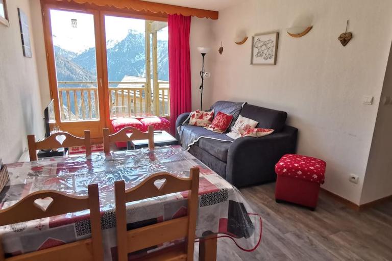 Les Balcons du Soleil Appt304 à100m pistes 2 chambres parking couvert WIFI Ménage compris l'hiver - B&B Orcières
