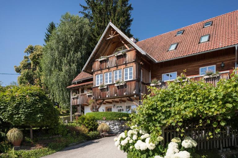 SCHILCHERLANDLEBEN - Langegg - Ferienwohnung Greisdorf