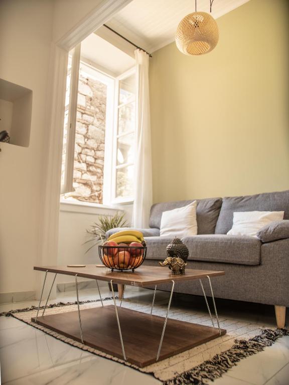 Casa Cantonale - Ferienwohnung Karyófyto