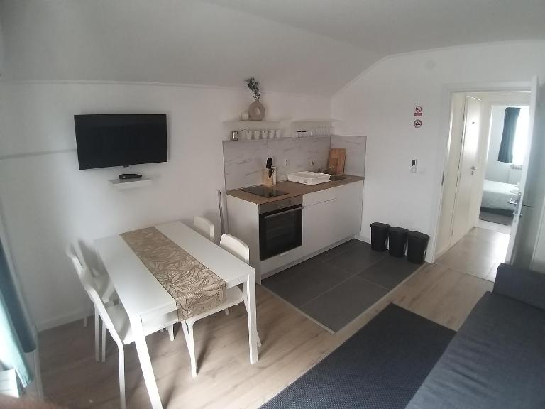 Studio Apartment Lenchy - B&B Zagreb