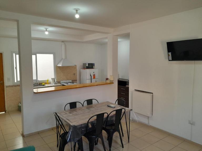 Sol y Malbec Departamentos ll - Ferienwohnung Camalón