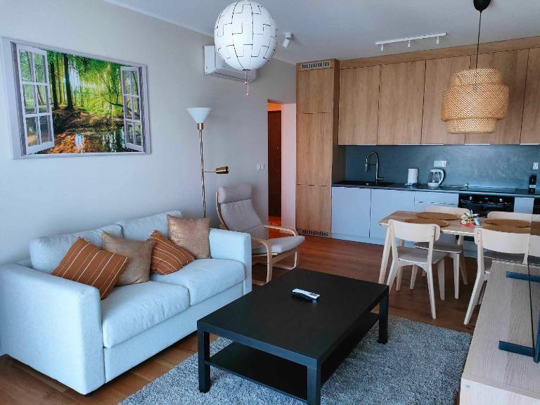 Apartament Miodowy - Penthouse z balkonem - Chambres d'hôtes Kudowa-Zdrój