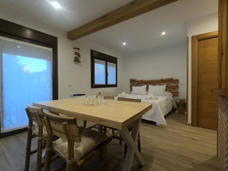 Apartamentos Sierra y Mar Aldealengua de Pedraza - Chambres d'hôtes Ceguilla