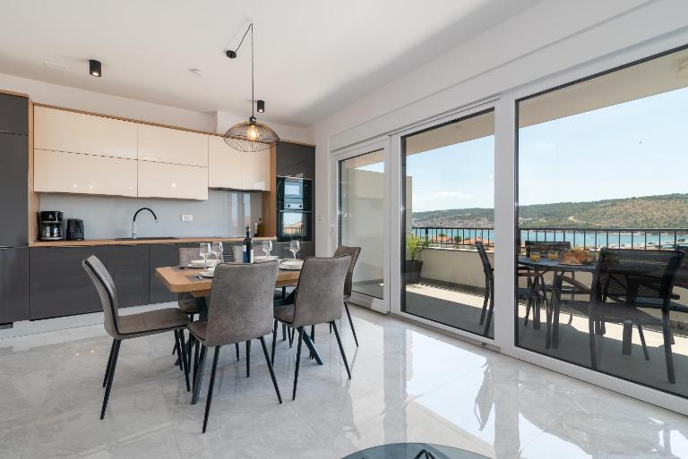 Apartment New Bridge Trogir - B&B Trogir