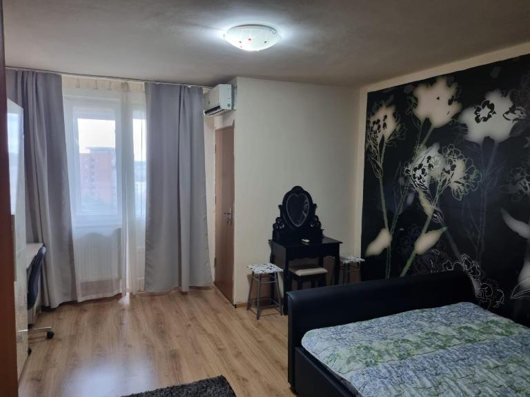 Oscar's Central Apartment - Chambres d'hôtes Timişoara