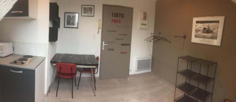 Studio moderne, étage 3, avec literie de qualité prémium - Bed and Breakfast Belfort