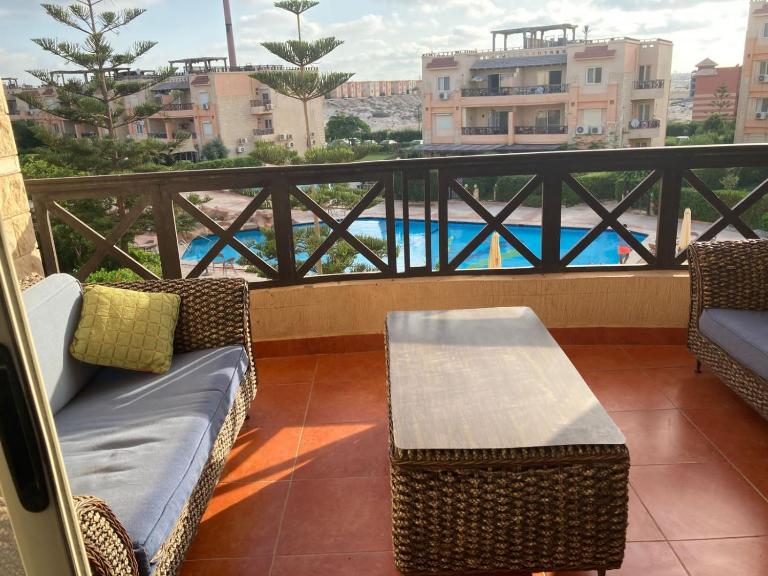 Chalet For rent at Nice 2 North Coast, شالية للاجار في نيس ٢ الساحل الشمالي - Chambres d'hôtes Al Ḩammām