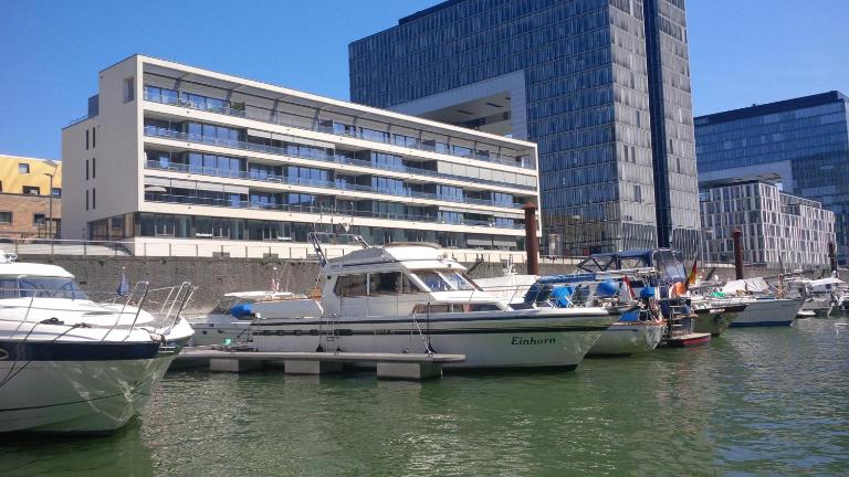 Fantasie Boot EINHORN - Ferienwohnung Köln