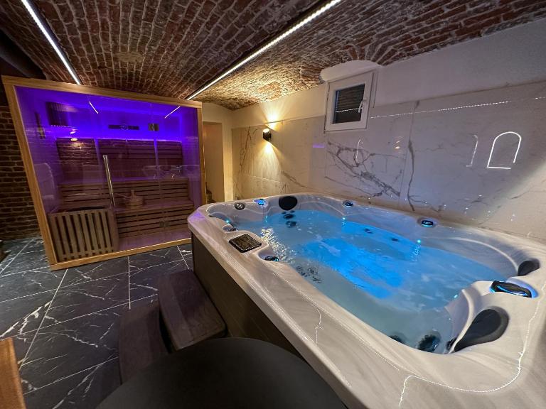 Le Bijou - Appartement, Sauna et Jacuzzi - Lille - Ferienwohnung Lille