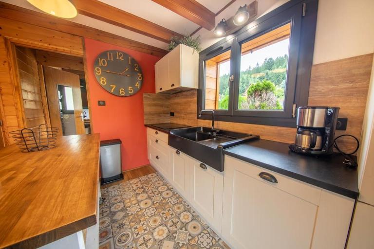 F'amis Lodge, 10p avec baby-foot - Chambres d'hôtes Cornimont