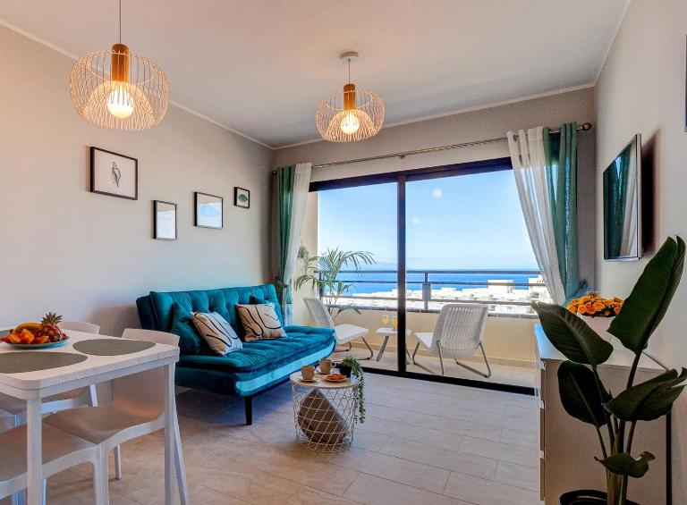 Paradise View Family Apartment by AltamarHomes - B&B Adeje