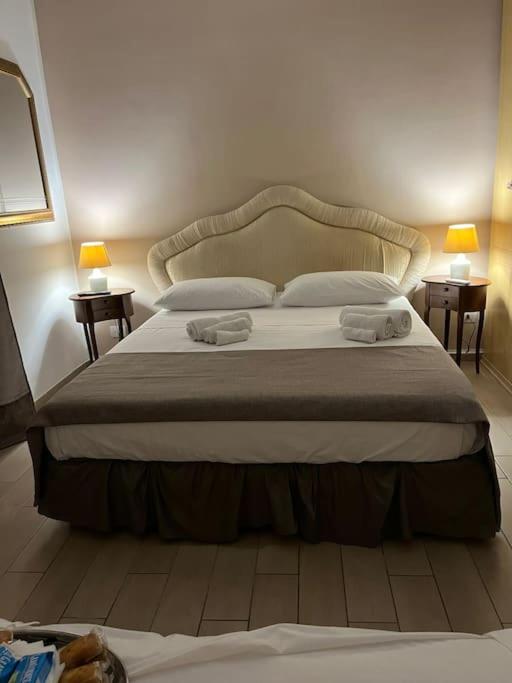 Casa vacanza al centro di Napoli A' fenestrella - Chambres d'hôtes Naples
