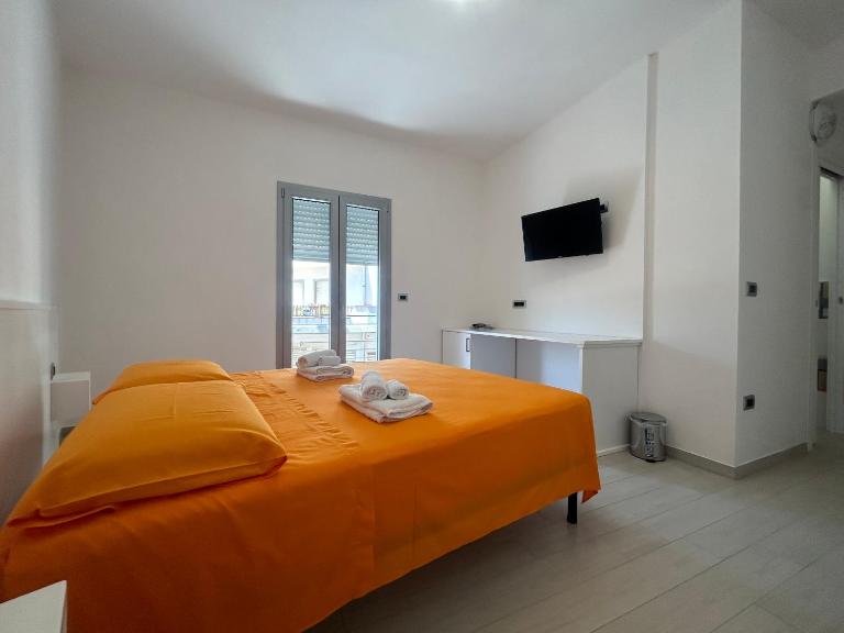 Domu Dina Affittacamere 2 - Bed and Breakfast Tertenia