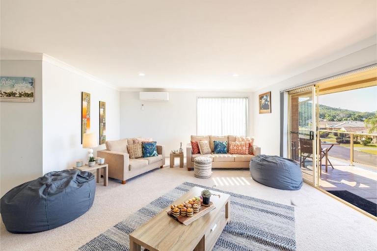124 Rocky Point Rd - pet friendly, air con, Wi-Fi, high chair and Cot - B&B Fingal Bay