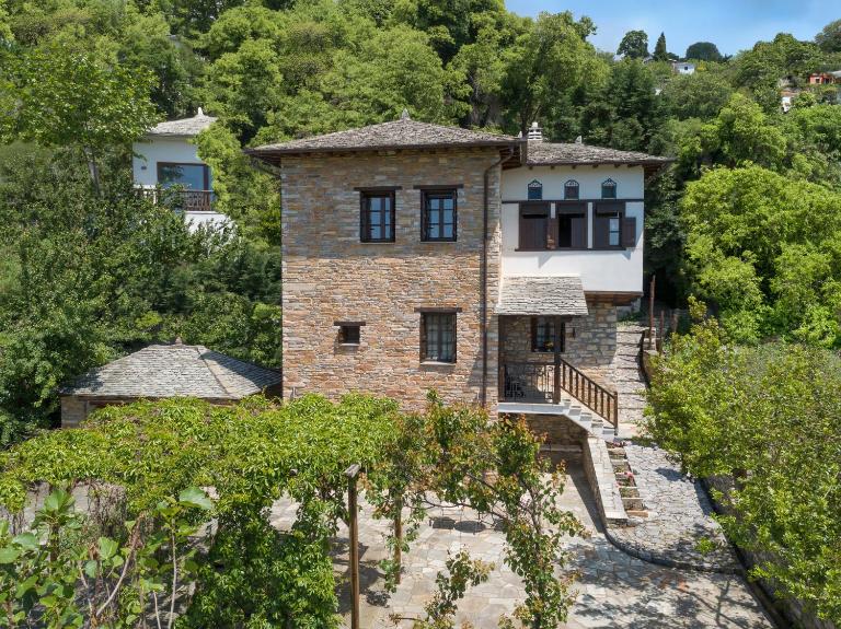 VILLA PALIOS STATHMOS - Bed and Breakfast Miléai