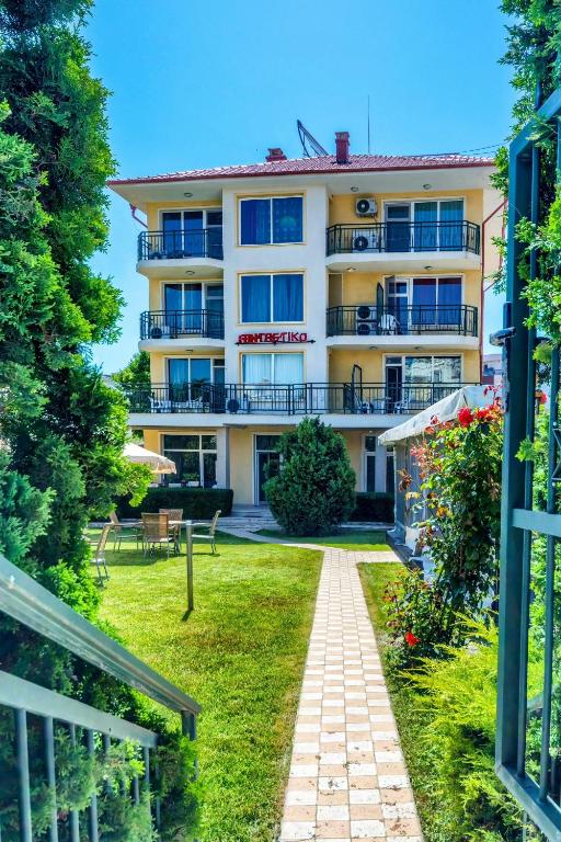 Къща за гости Фантастико с.Равда - B&B Ravda