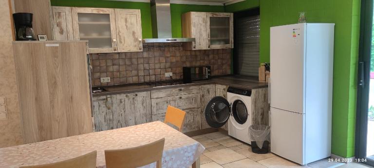 Gemütliche Wohnung OB12-EG- Wildpark Mainz - B&B Mainz