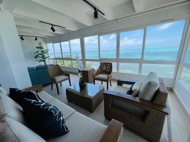 Apartamentos Hansa Bay Club, by Caribe Relax - Chambres d'hôtes San Andrés