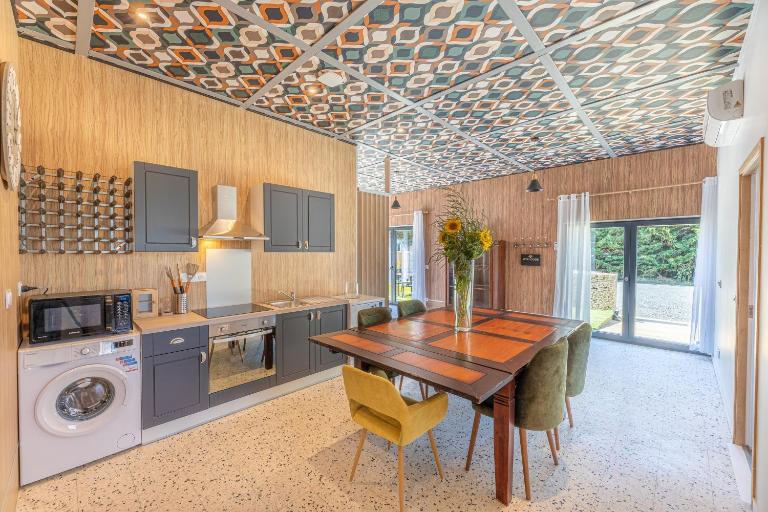 La Maison du Bois Brûlé 1 - Avec piscine partagée - B&B Villaines-les-Rochers