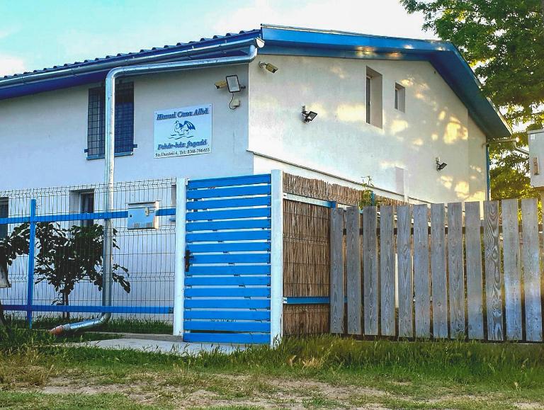 Hanul Casa Alba Fehér Ház Fogadó - Chambres d'hôtes Periprava