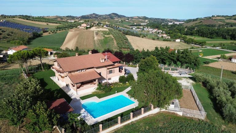 Bed and Breakfast a casa di Valerio - B&B Poggio Morello