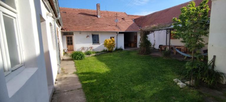 Penzion pod platanem - Ferienwohnung Nikolsburg