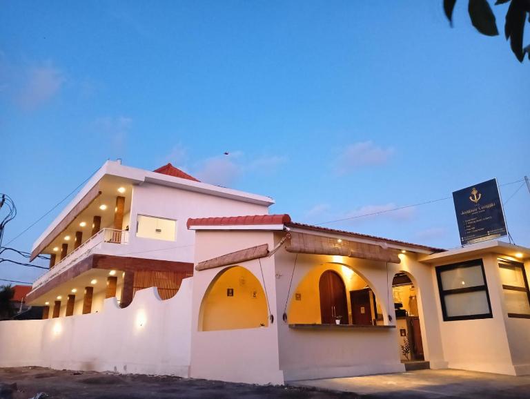 The Jangkar Canggu Guesthouse - Chambres d'hôtes Canggu