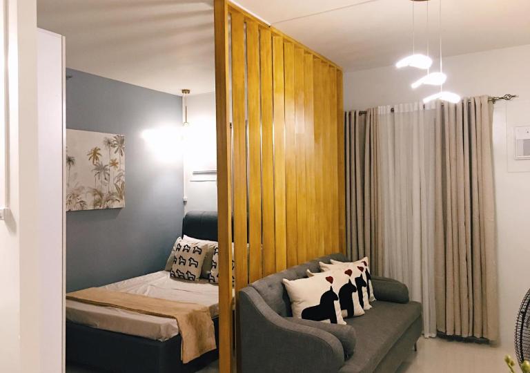 Palawan Summer Home with Balcony, FREE Gym, Parking & Pool - B1 5Topaz - B&B Puerto Princesa
