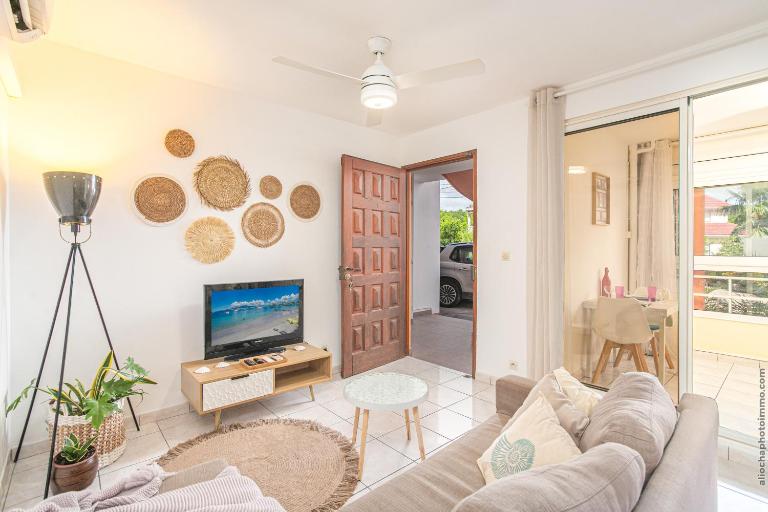 Akwatik Appart 150m de la plage - Chambres d'hôtes Les Trois-Îlets