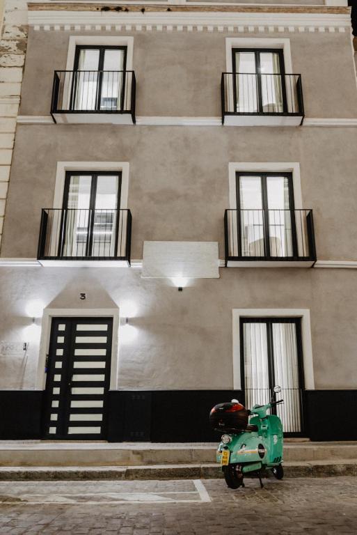 Alohamundi Cabo Noval - B&B Sevilla