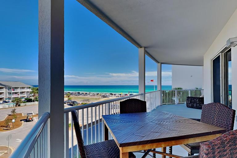 Crystal View #303 - B&B Destin