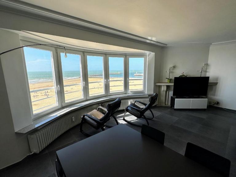 Oostende zeezicht Majestic 6 - B&B Ostend