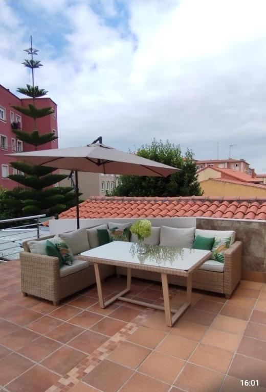 Apartamento Villalvaro con parking - Ferienwohnung Santander
